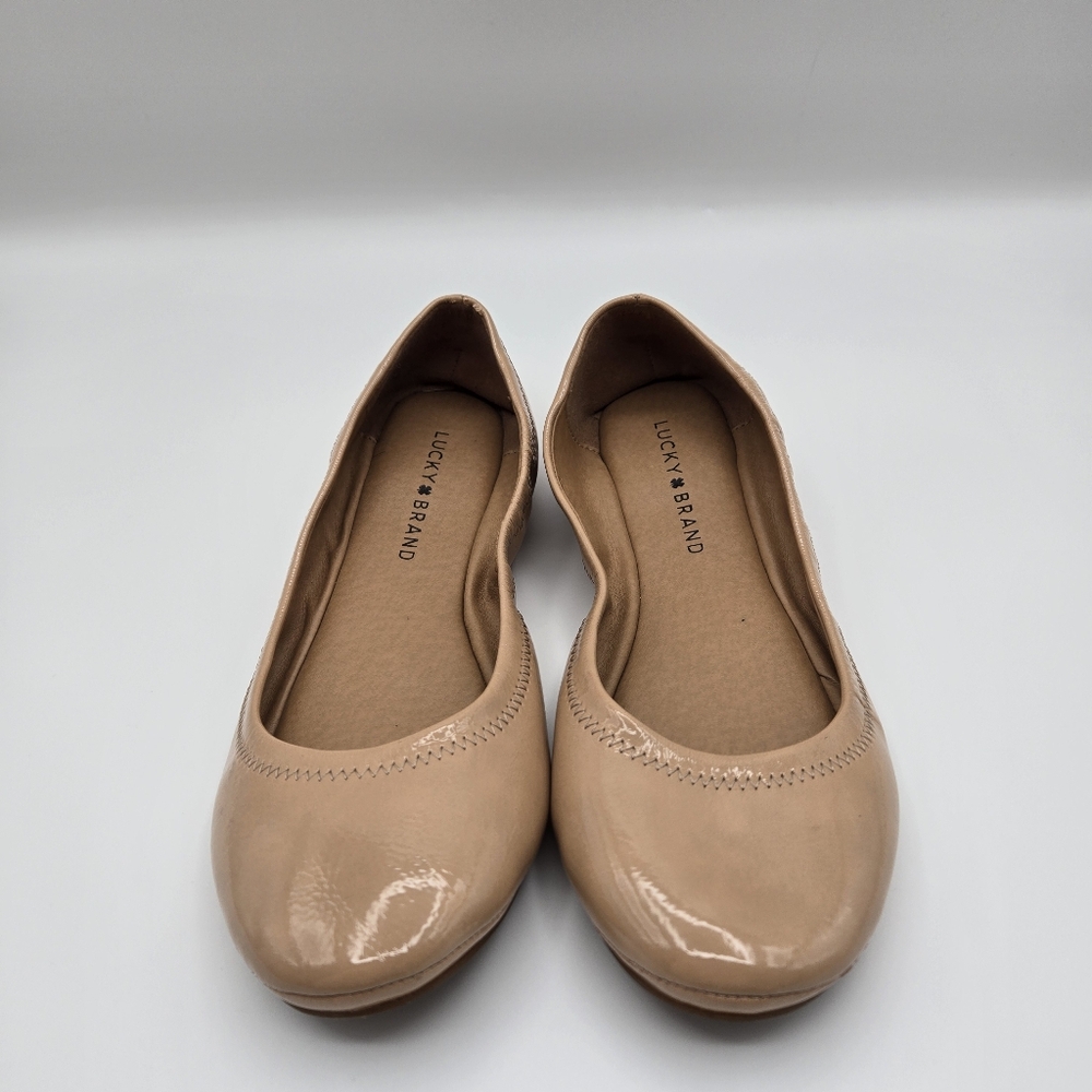 Lucky Brand Tan Faux Patent Leather Lightweight Ballet Flats Shoes Women Size 8